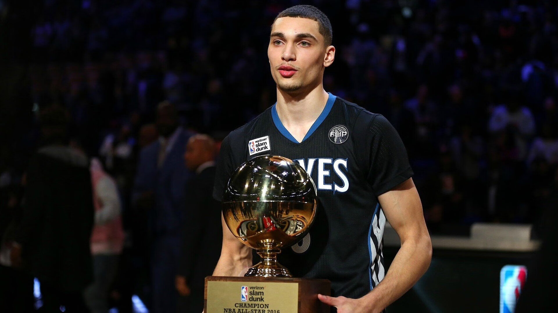 开云体育-当约基奇遇上死神模式，太阳用一场非典型胜利，重新定义NBA杯的残酷美学